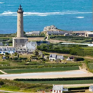 Sur L'ile De Batz Quartier Le Roch , Île-de-Batz France